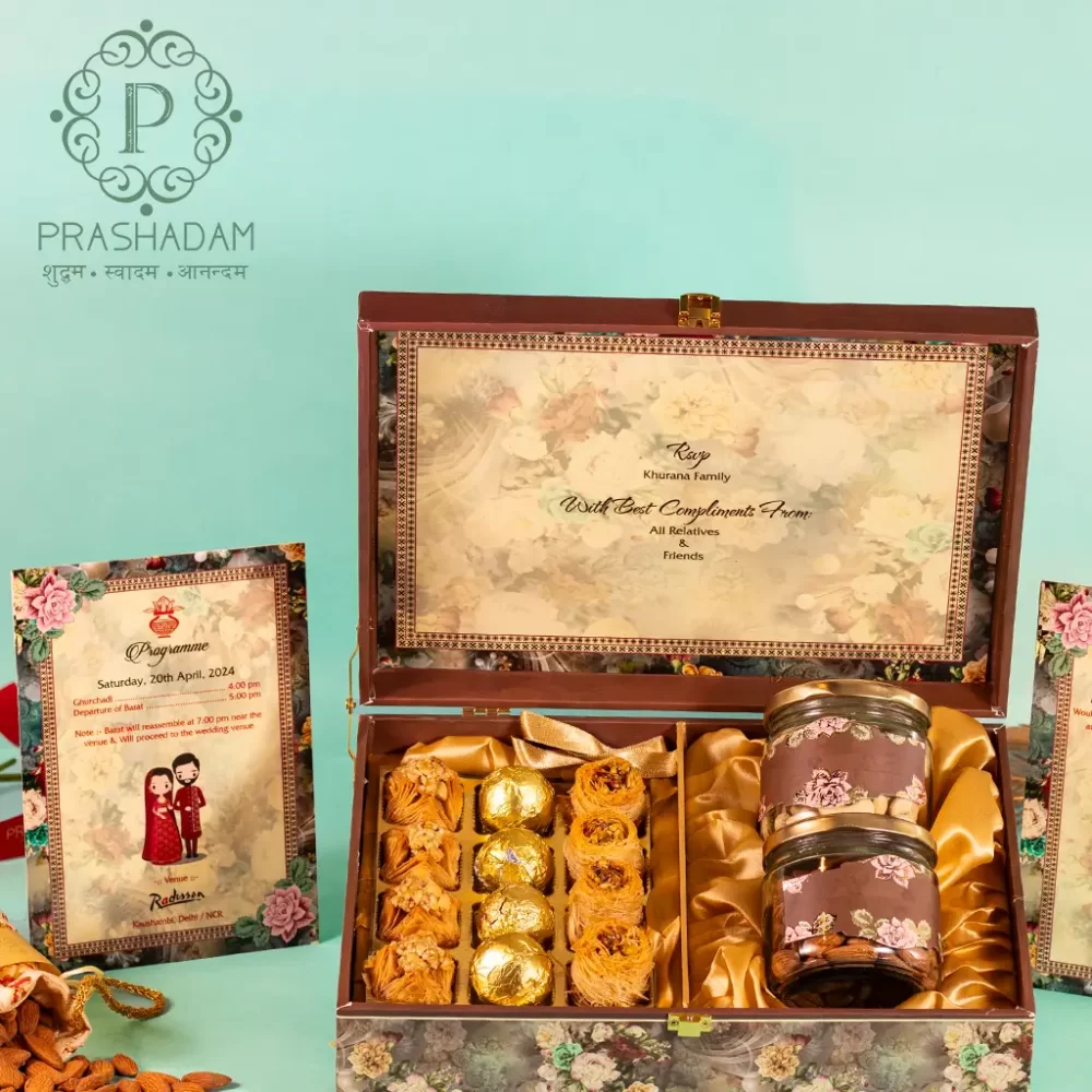 ASSORTED BAKLAVA Royal BOX ROYAL